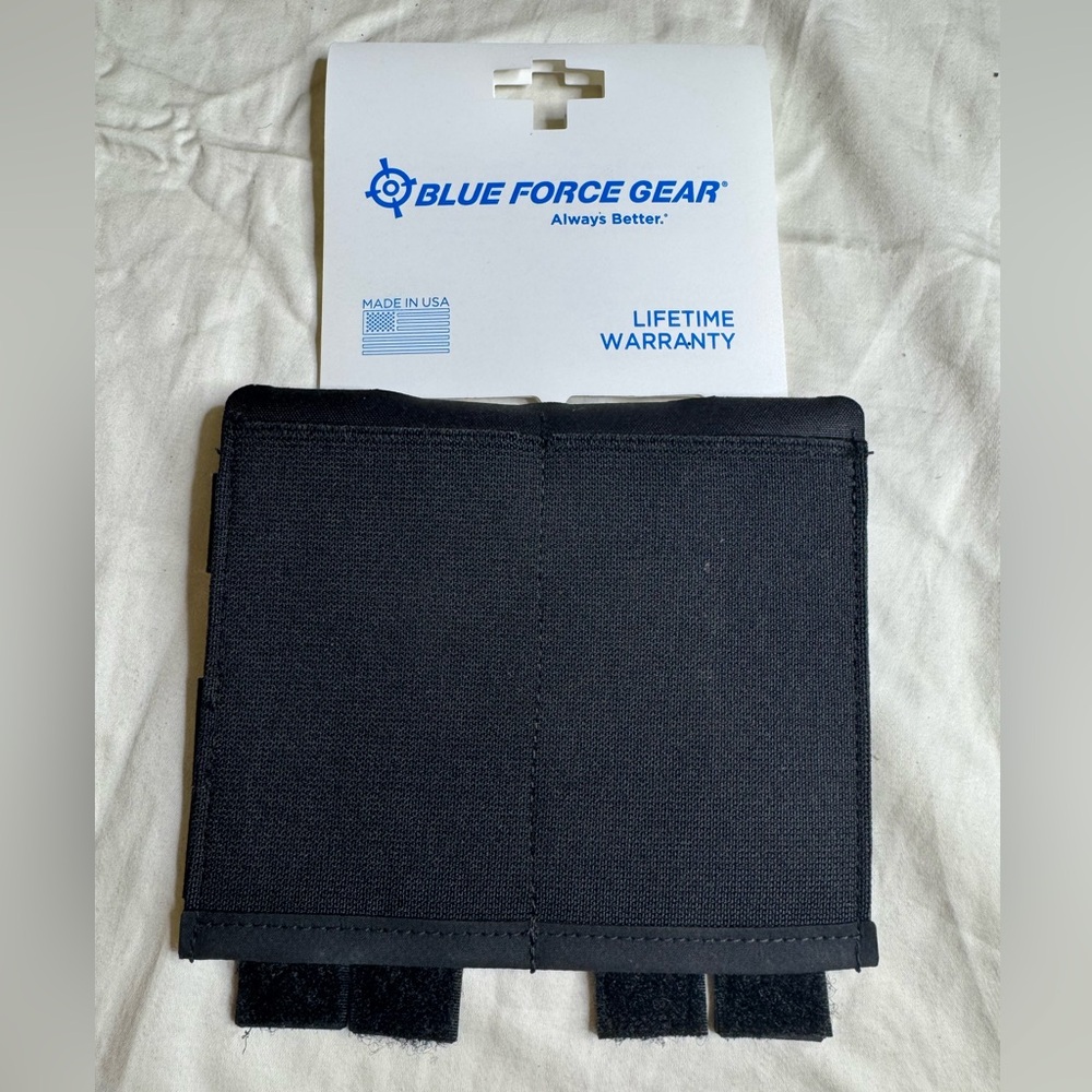 NWT Blue Force Gear Ten speed double tactical pouch
